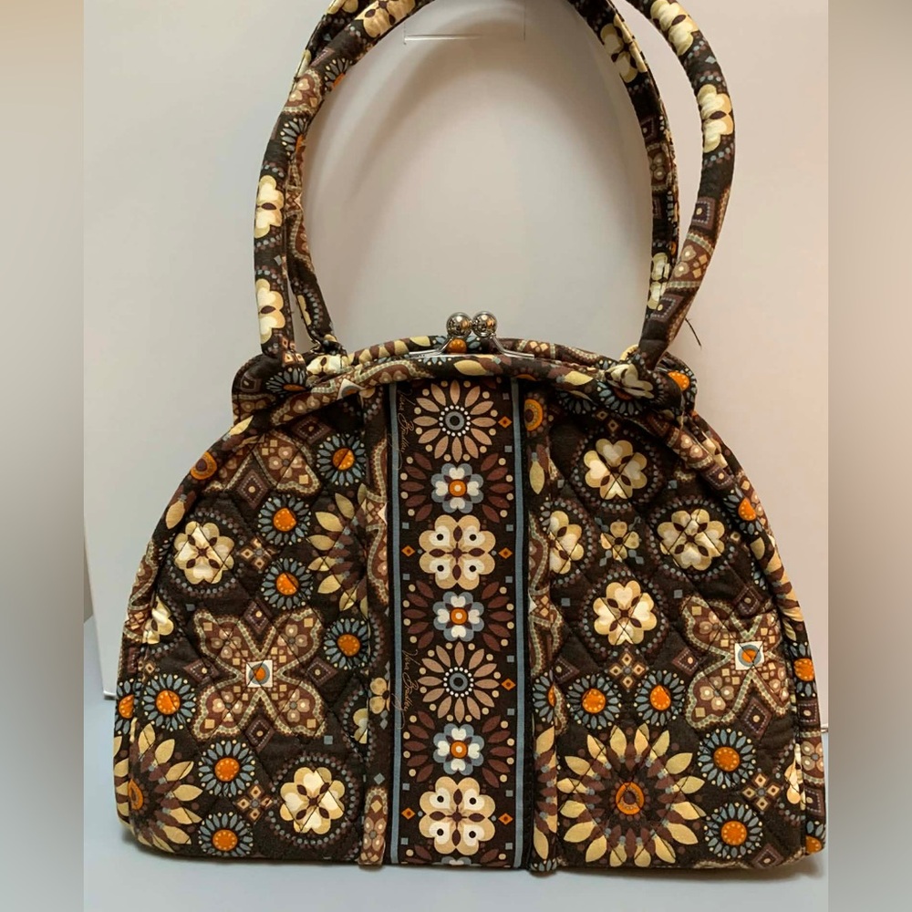Vera Bradley Shoulder Bag with Retired Canyon Pattern and Kiss-Lock Closure - Picture 2 of 14